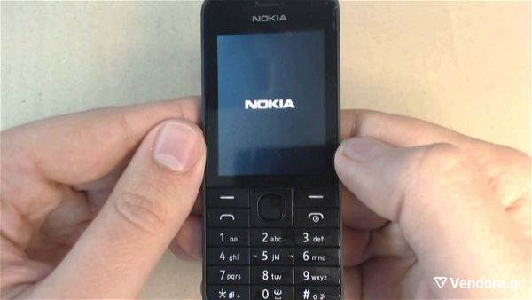  Nokia 220 RM-970