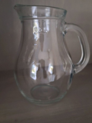 Γυάλινη κανάτα εποχής 1950-60 σαν καινούργια 0,5lt