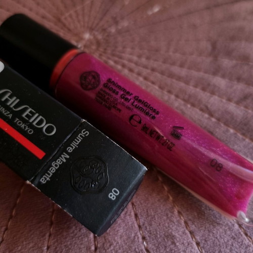 Shiseido Sparkling Magenda Gloss new