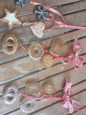 Decorative cookies like new, set of 3 pieces