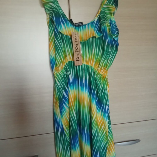 Bellissima dress new, size Small, multicolor