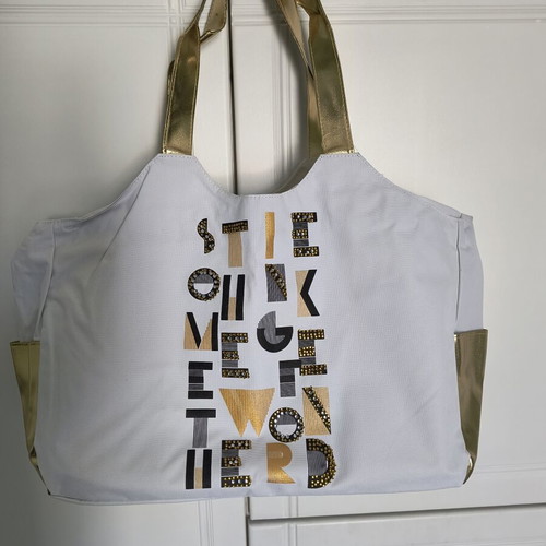Large beach bag new with broken zipper slider