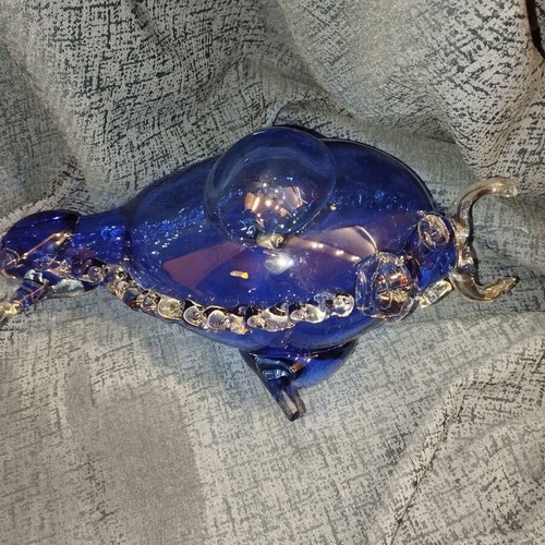 Bull blown glass used, blue decorative piece
