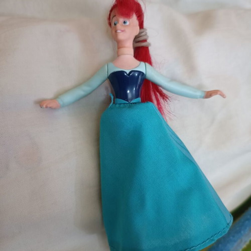 Retro Ariel figure from The Little Mermaid McDonald's 2000 new
