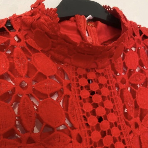 Red dress long-sleeve lace embroidery bell sleeve, lined, regular fit