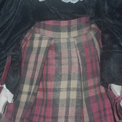 Porcelain doll like new with violin and glasses, 55cm