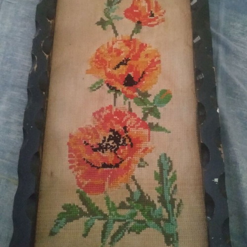 Vintage embroidered paintings used, set of 2 without glass