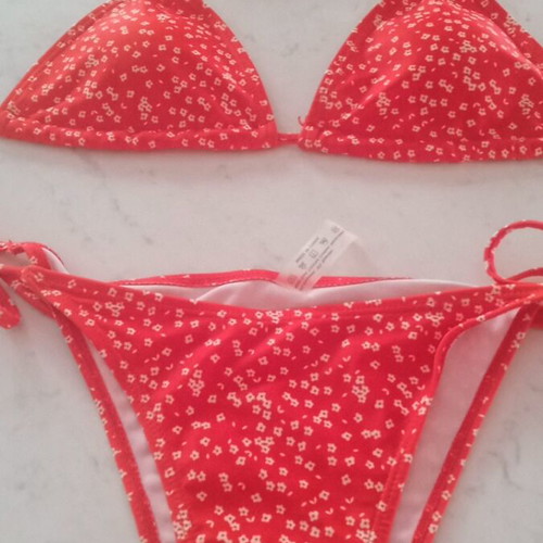 Women's swimsuit like new, size M, red