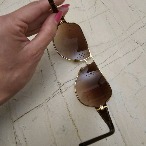 Vogue VO 3587S sunglasses used in very good condition