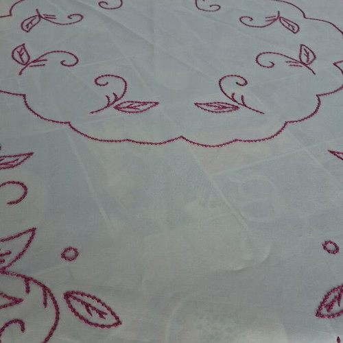 Handmade round tablecloth 1.80m diameter like new
