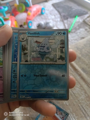 Pokemon Vanillish (PAR 044) like new, Paradox Rift Holo
