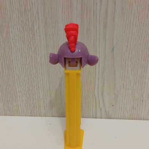 PEZ Trolls Candy Dispenser Queen Barb