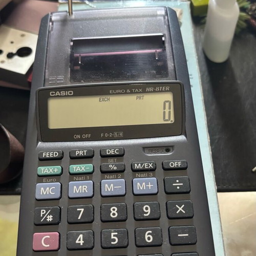 Casio HR-8TER-w calculator new with box and 4 batteries