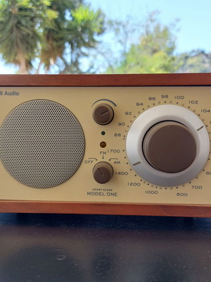 Ραδιόφωνο AM-FM  TIVOLI ONE