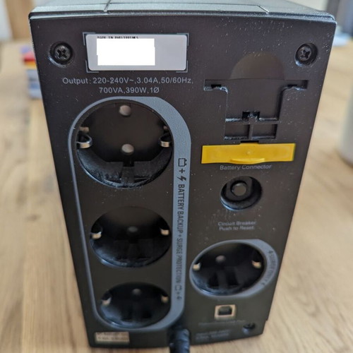 APC Back-UPS 700 used, no beep, needs 12V 7A battery