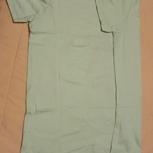 Sprint t-shirt for boy 10 years like new, green