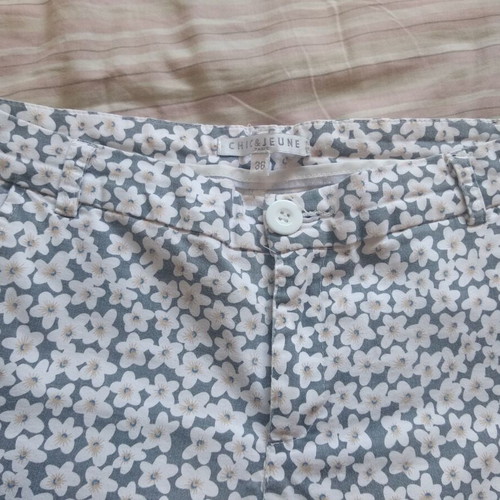 Girls' T-Shirts and Pants Small used, pack of 6+1
