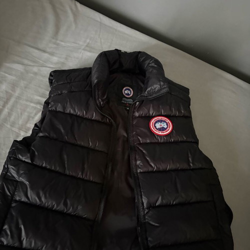 Canada Goose vest like new, black, sizes M and L