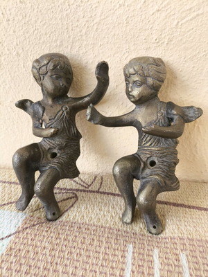 Bronze cherubs like new, height 10+ cm