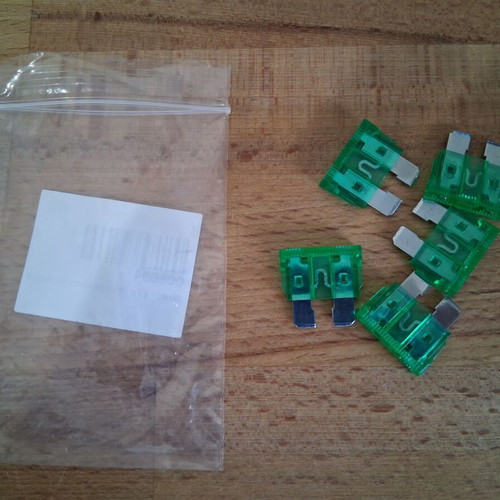 Car fuses set, various amperes, Littelfuse & MTA