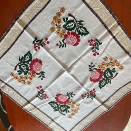 Hand-embroidered table linen like new