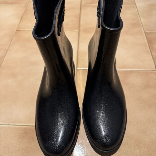Melissa rain boots new, size 39, black