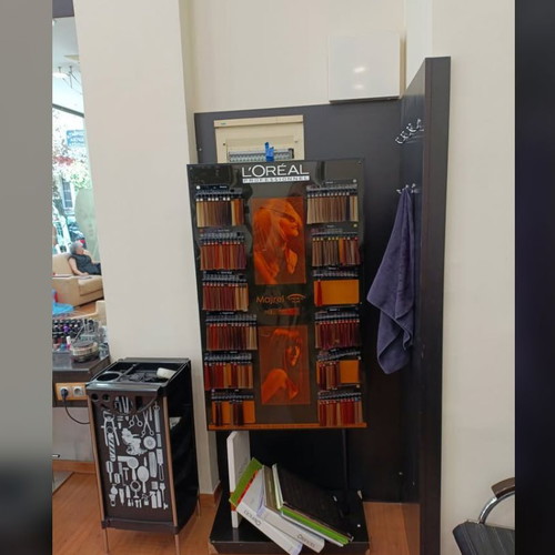 Hair salon for sale in Kallithea, 20 years