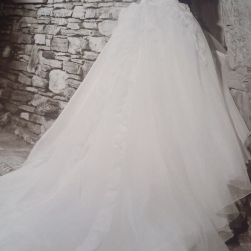 Vintage style wedding dress, Dimitriou collection, white