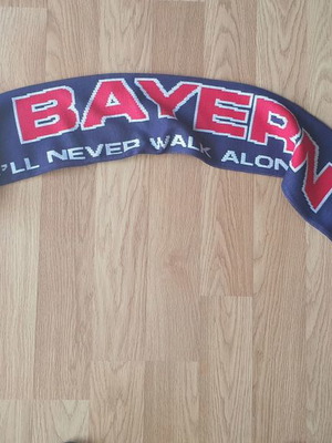 FC Bayern scarf new, authentic from the boutique