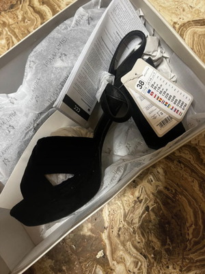 Jenny Fairy black suede platform sandals new, size 38