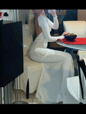 Maxi dress white backless like new, size M