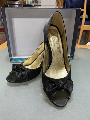 Γόβες Nero Latino μεταχειρισμένες, μαύρες σατέν νούμερο 37