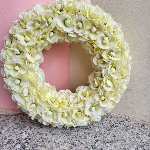 Handmade wreath with white flowers on foam base 38-40cm