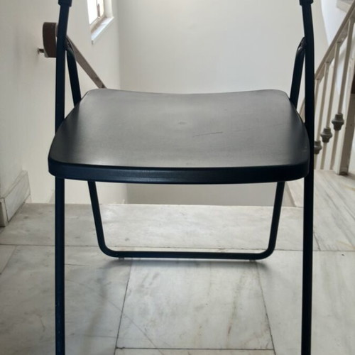 Πλαστικές καρέκλες σαν καινούργιες, σετ 3