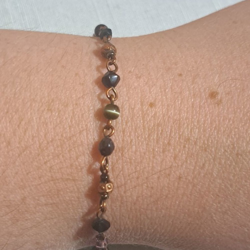 Vintage bracelet with bronze and black beads like new