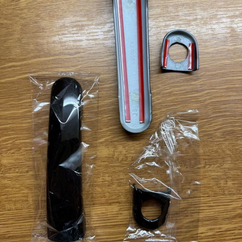 Golf 4 black handlebar covers new for 2 doors with lock