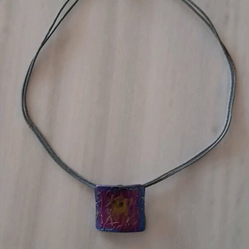 Necklace like new