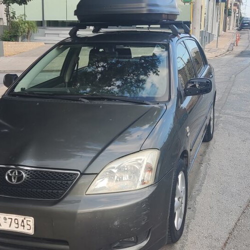 Toyota Corolla 1.6 VVTI 2003 like new, manual, 115hp, roof box