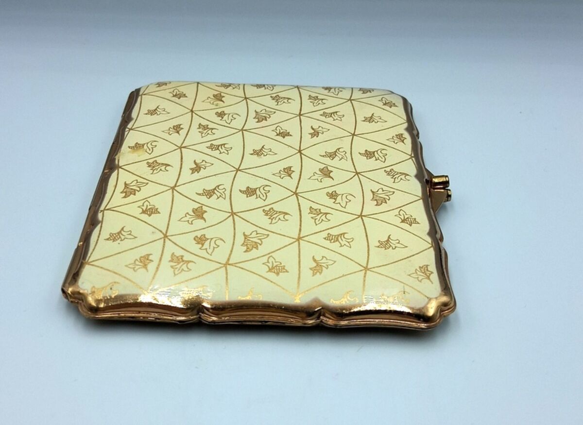 Vintage Stratton cigarette case used… - € 62,00 - Vendora.cy