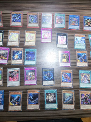 Yu-Gi-Oh 1st Edition cards like new, lot of 50+ holo and rares