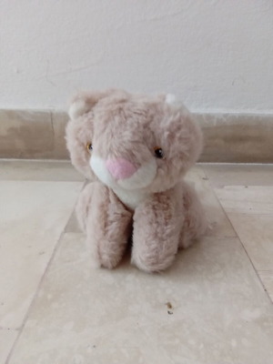 Plush Cat used in very good condition
