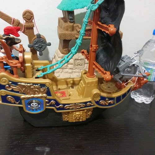 BW Pirate Ship and Island Playset used with figure and accessories