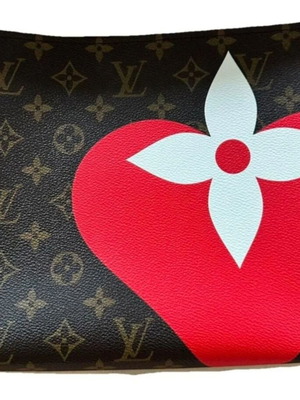 Toiletry pouch LV limited edition new, 26 cm