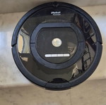 Roomba 770 robot vacuum cleaner
