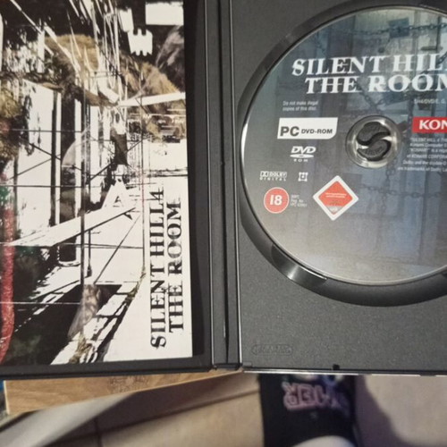 Silent Hill 4 The Room PC game like new