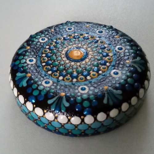 Handmade mandala decoration new, plaster stone 7 cm