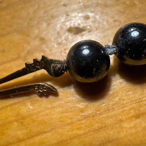 Hematite necklace and earrings set with 14k gold and sapphire like new
