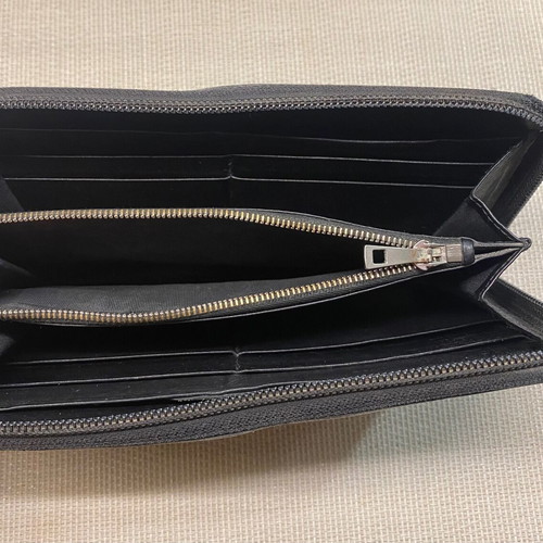 Bally leather wallet used, black, 12 card slots, zip coin pocket