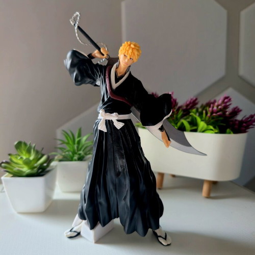 Kurosaki Ichigo Bleach statue figure 21cm