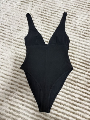 Black swimsuit H&M like new, size S-M, elastic fabric